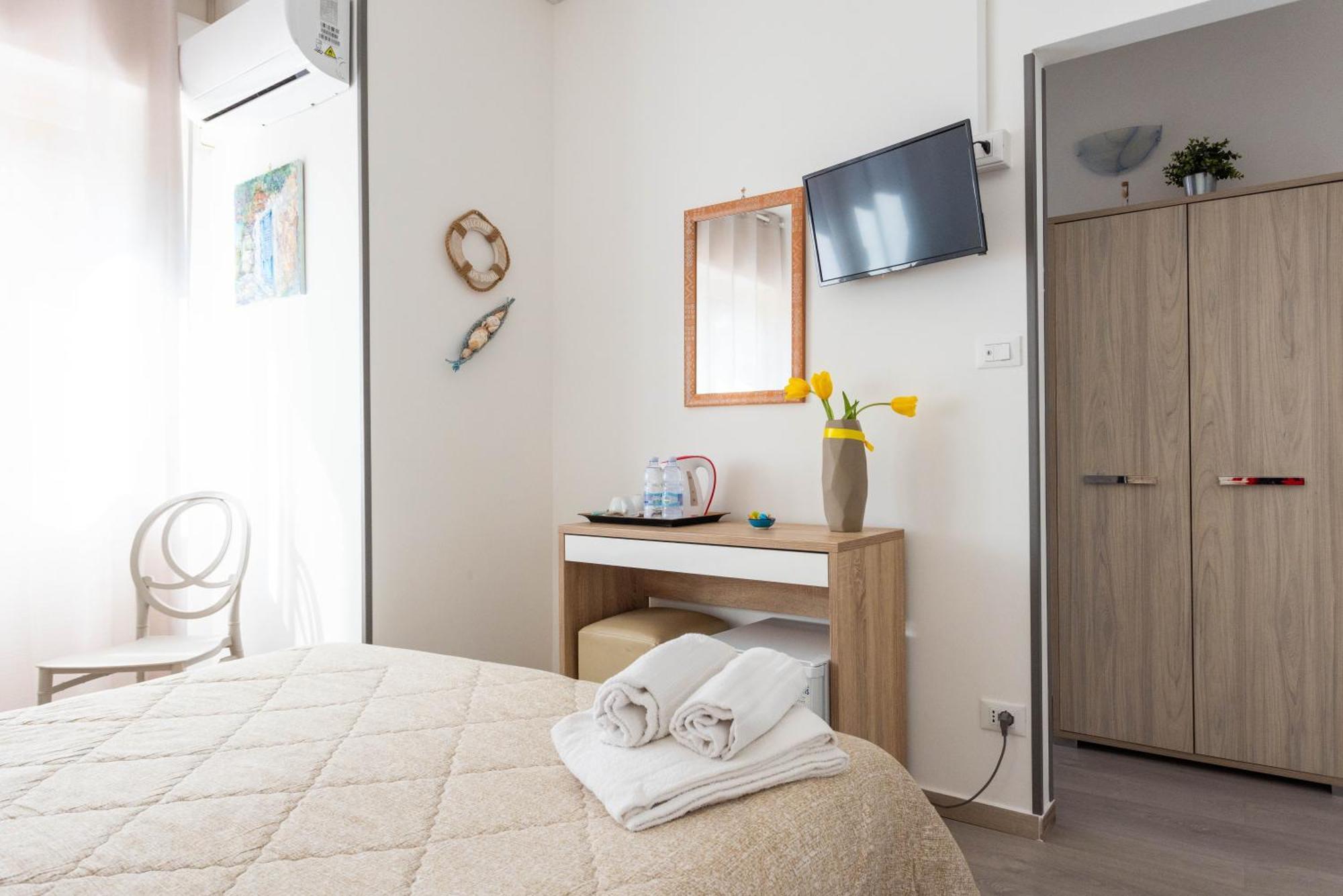 מלון Mondello House Eraclea מראה חיצוני תמונה