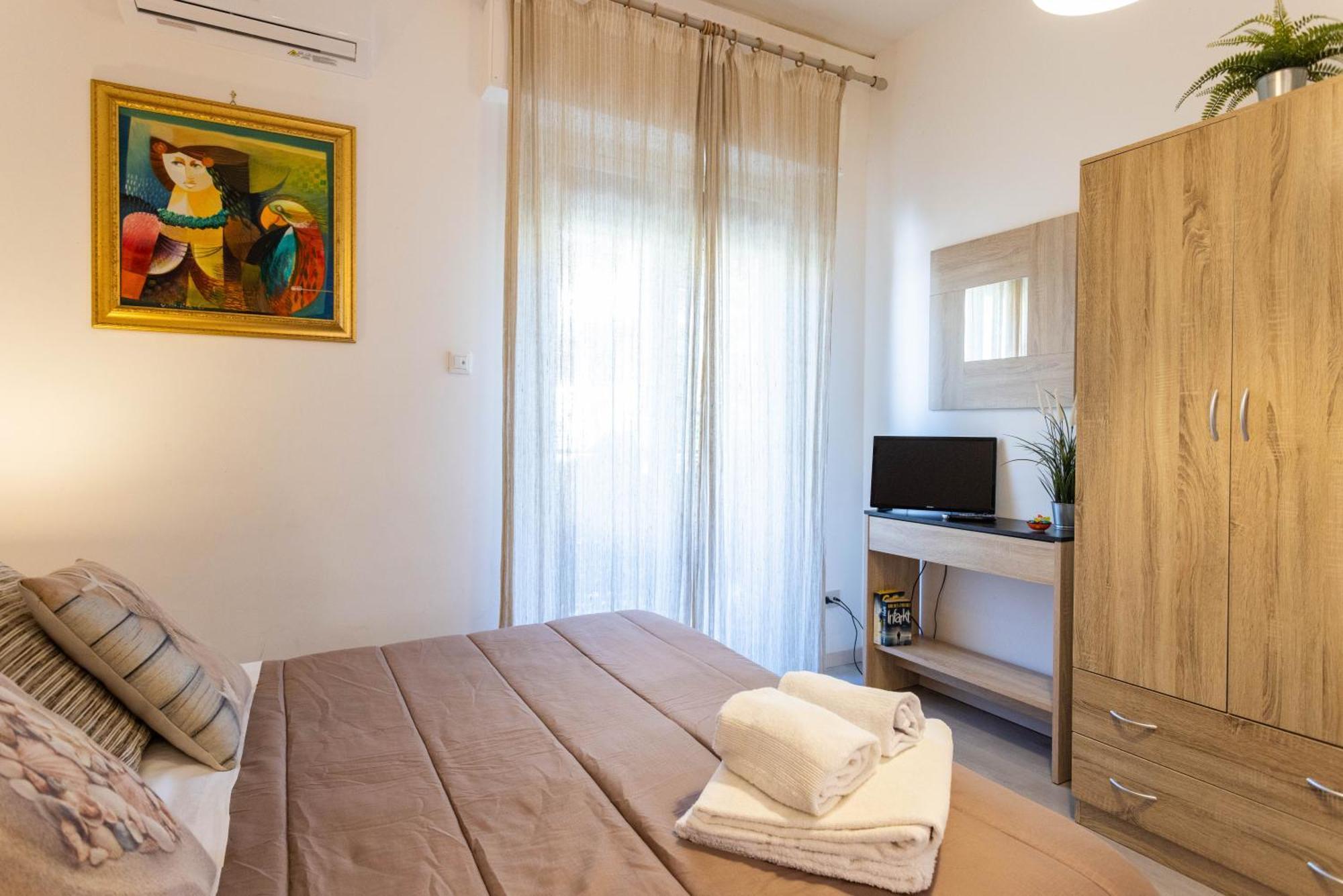 מלון Mondello House Eraclea מראה חיצוני תמונה